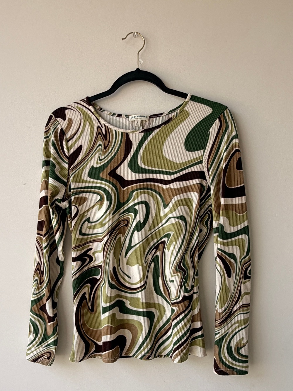 EARTHBOUND Long-Sleeve Swirl Print Top in Green, Brown, Cream